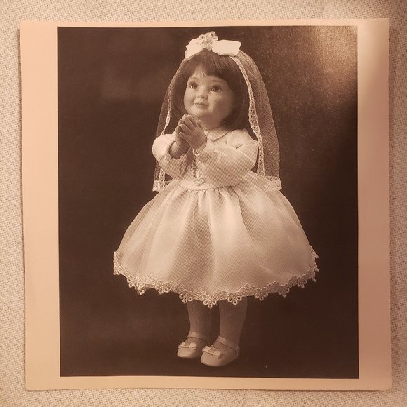 FIRST COMMUNION 14" DOLL by ASHTON-DRAKE GALLERIES w/ AUTHENTICITY CERT - #94513 - Picture 1 of 16